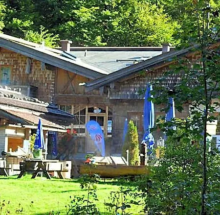Schwaigeralm * Kreuth